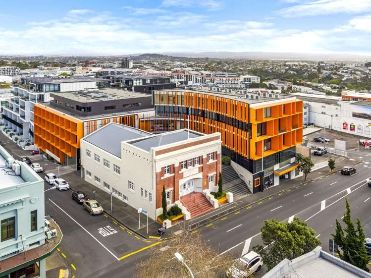 Level 3/141-149 Newton Road Eden Terrace_9