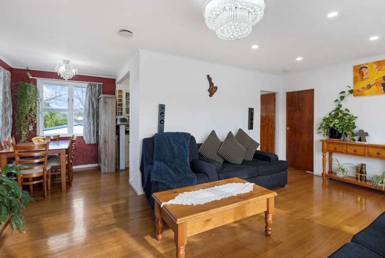 22 Sarona Avenue Glen Eden_15