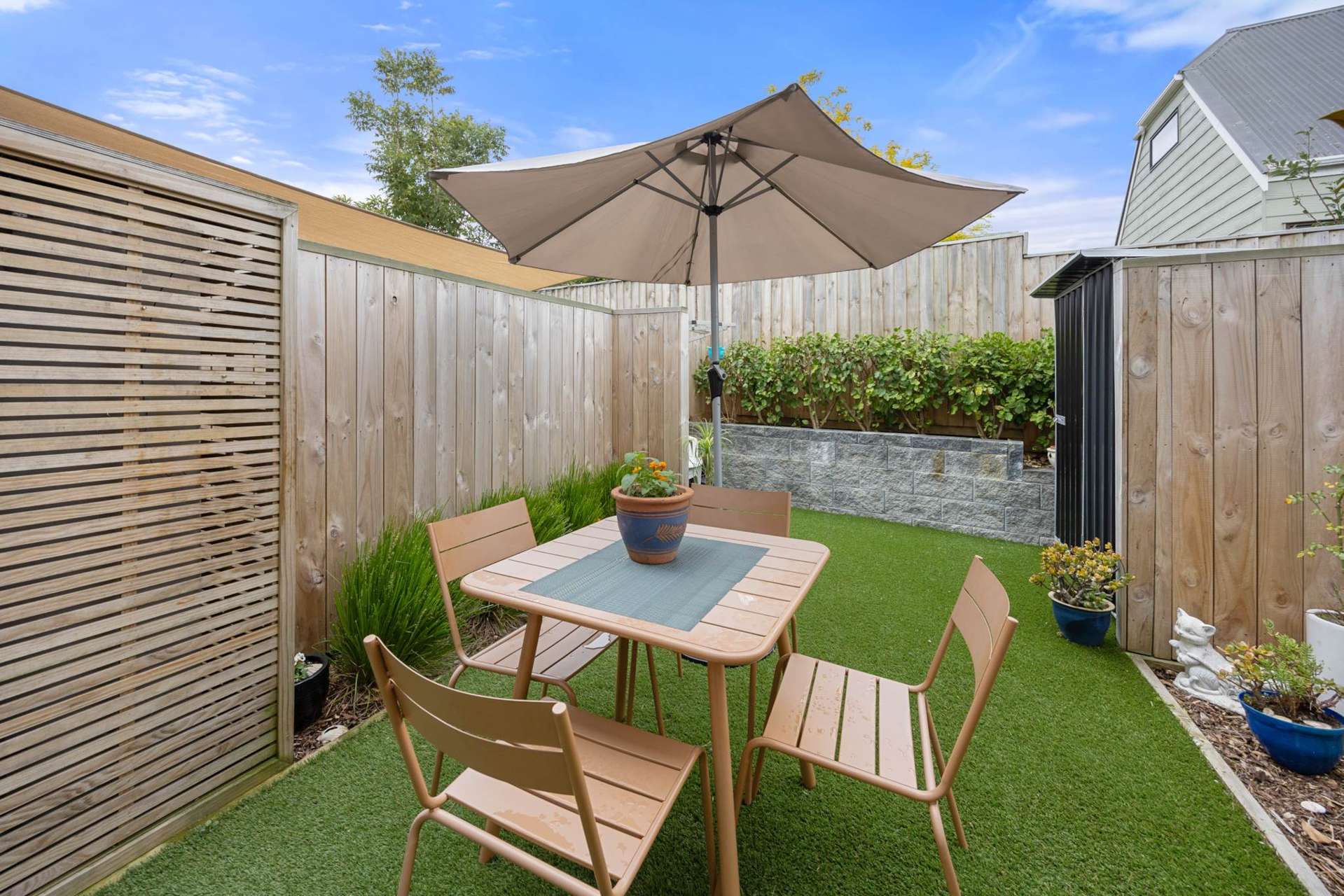 7/10 Fathom Place Te Atatu Peninsula_0