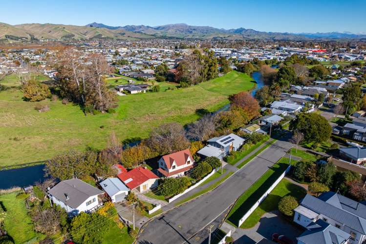 84a Dillons Point Road Islington_19