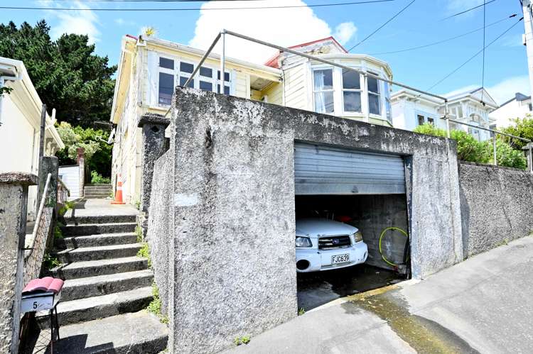 5 Seddon Terrace Newtown_12