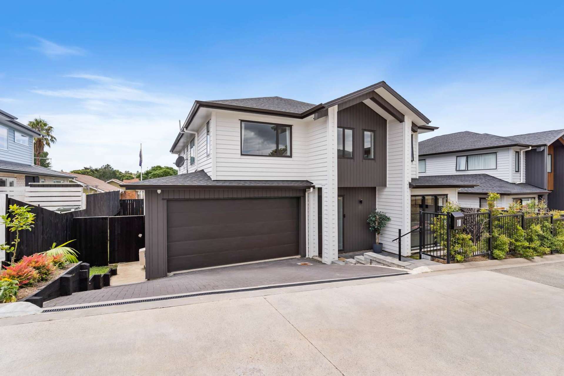 10 Huaota Place Botany Downs_0