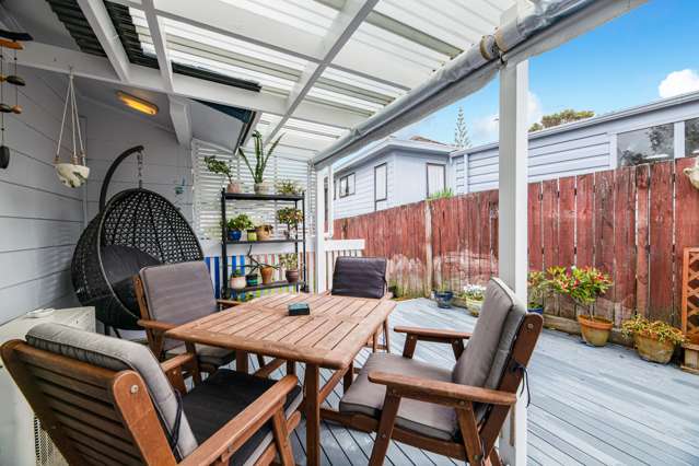 204 Solar Road Glen Eden_2