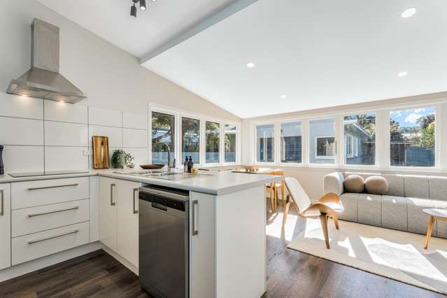 38 Rua Street Lyall Bay_3