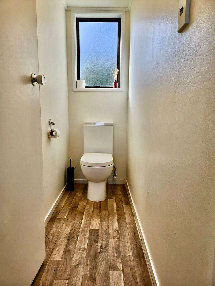 87 Solar Road Glen Eden_13