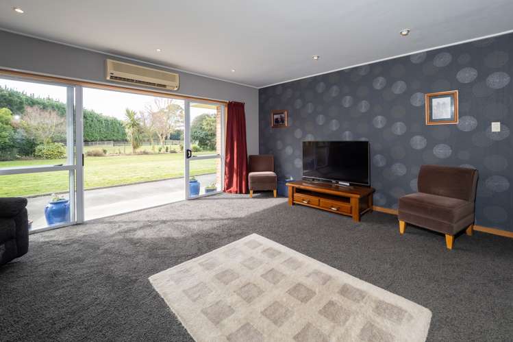 374 Racecourse Road Allenton_8