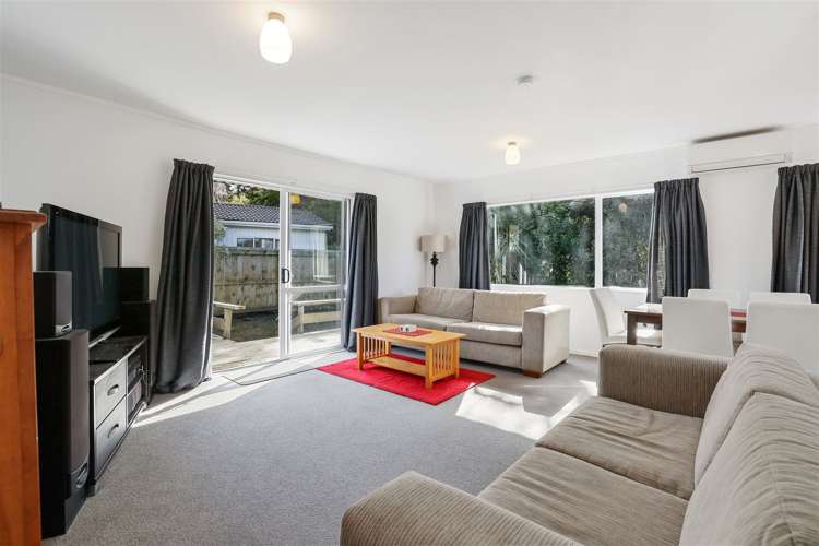 2/69a Godley Road Green Bay_2