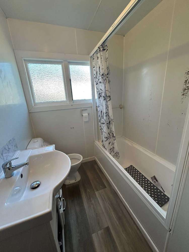 45 Princes Street Waikari_13