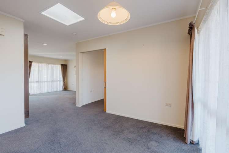 5 Ashford Mews Flagstaff_16