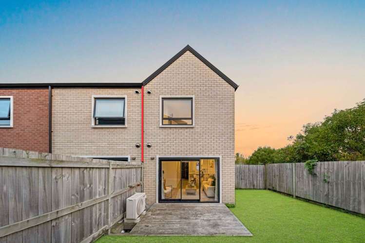 39/137 Hall Avenue Mangere_14
