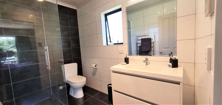 66 Pohutukawa Drive Levin_10