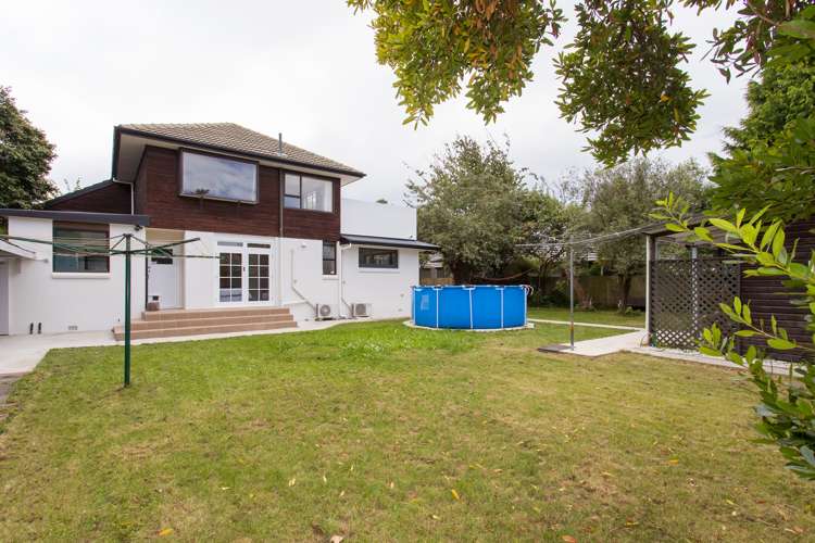 43 Banks Avenue Dallington_20