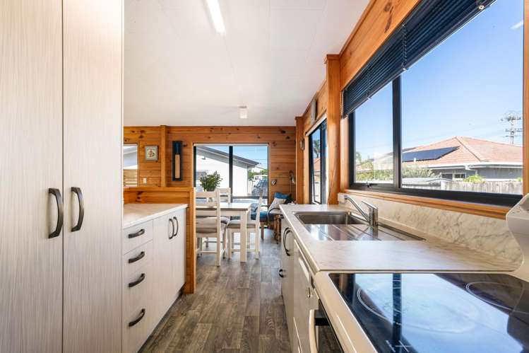 229B Ocean Road Whangamata_4