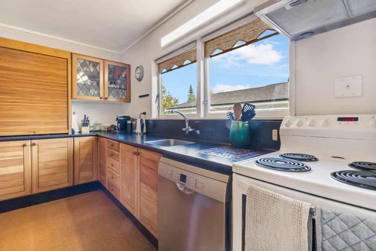 8 Beverley Crescent Hillcrest_3