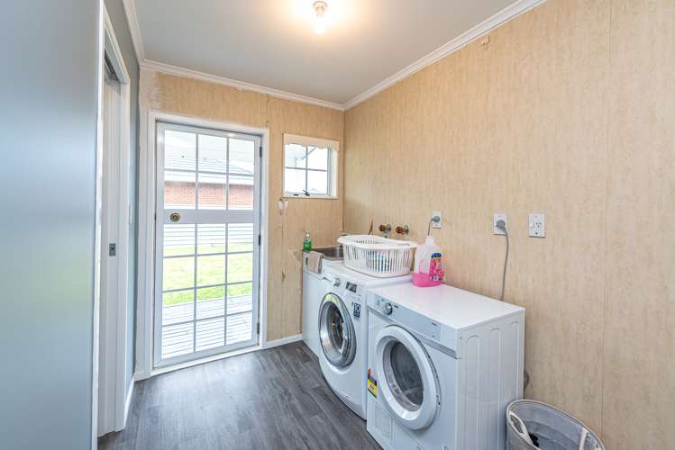 45 Fox Road Springvale_17