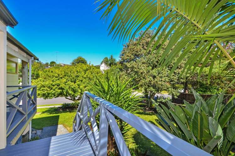 7 Sandiacre Way Browns Bay_24