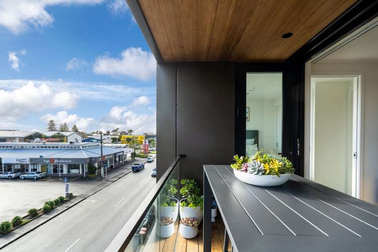 202/32 Anzac Road Browns Bay_6