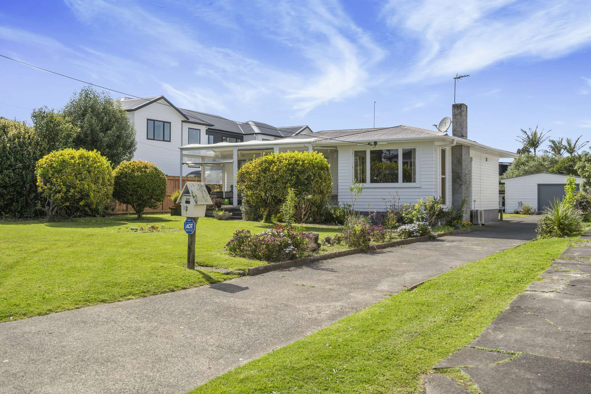 63 Gloria Avenue Te Atatu Peninsula_0