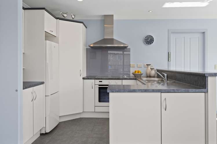 8d Burr Street Cambridge_13