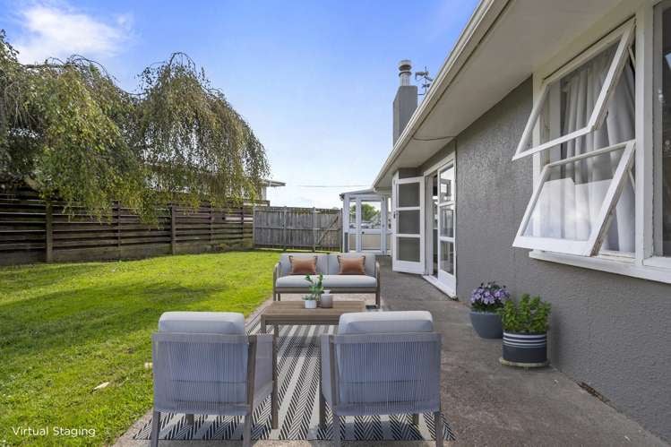 18 McClure Street Feilding_13