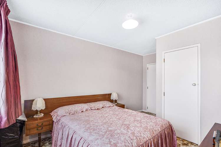 22 Paul Crescent Fairfield_13