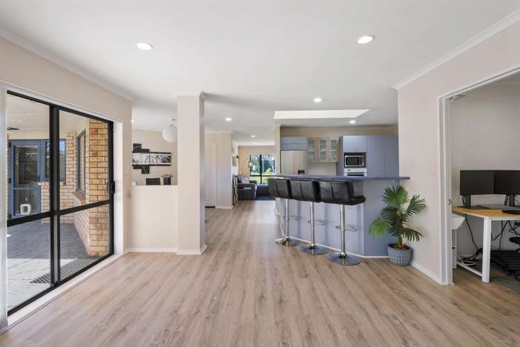 18 Brittany Drive Henderson_10