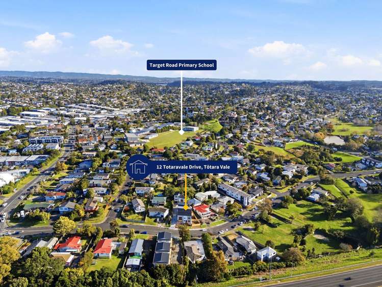 Lots1-3/12 Totaravale Drive_1