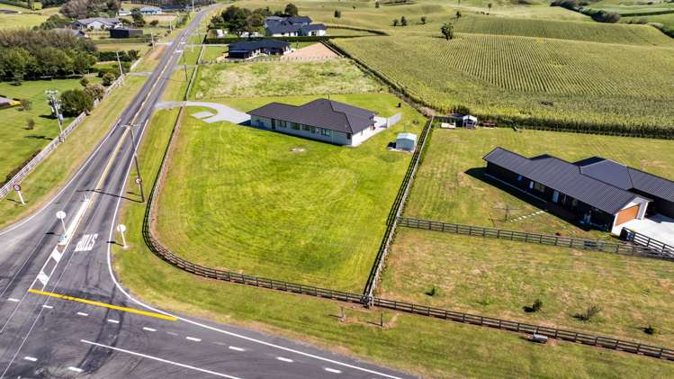 271 Ohangai Road Hawera_44