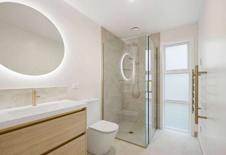6 Homestead Avenue Stoke_4