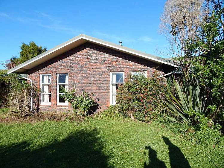 23 Cook Street Carters Beach_1