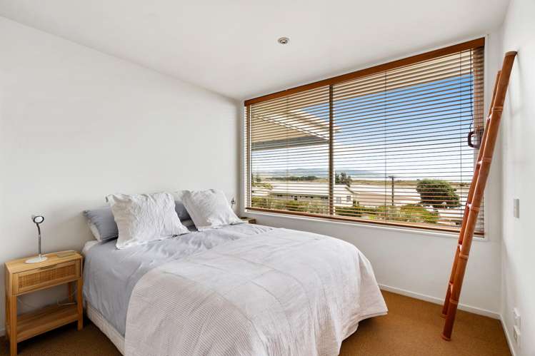 14 Oraka Road Mahia Peninsula_16