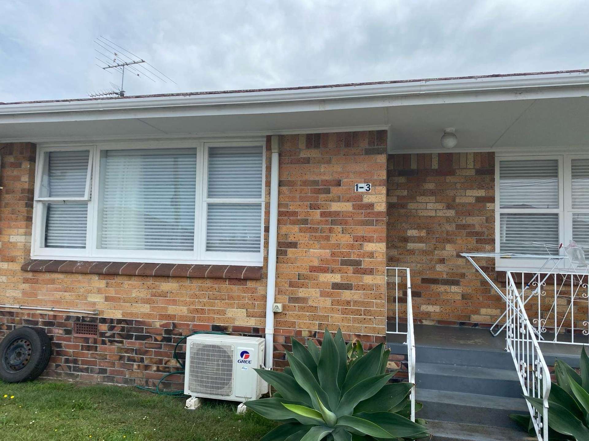 1/3 Wyllie Road Papatoetoe_0