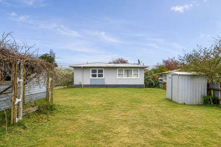 51 Ford Road Fordlands_15