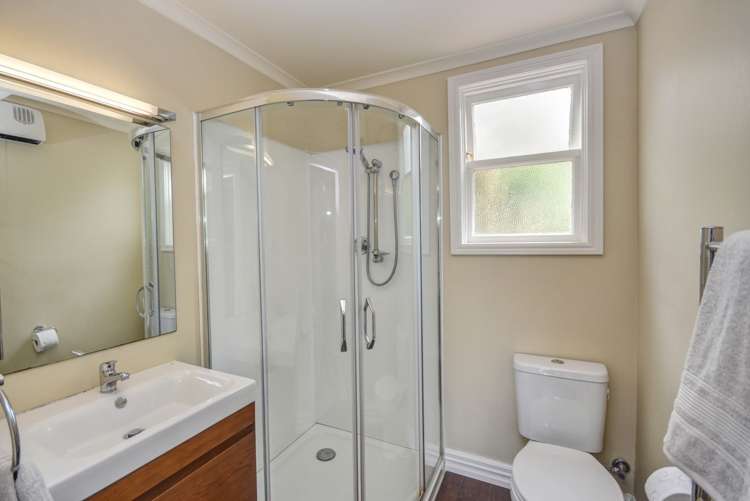 41 Manapouri Street Ravensbourne_14