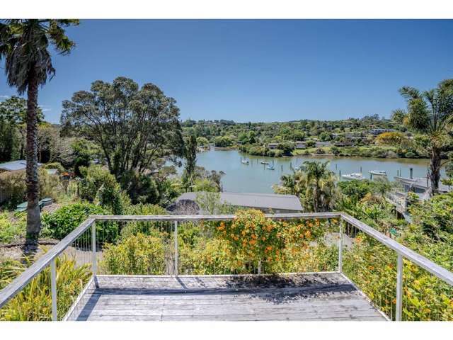 STUNNING WATER VIEWS WITH A PILE MOORING.