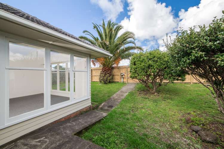 6 Paton Avenue Te Atatu South_5