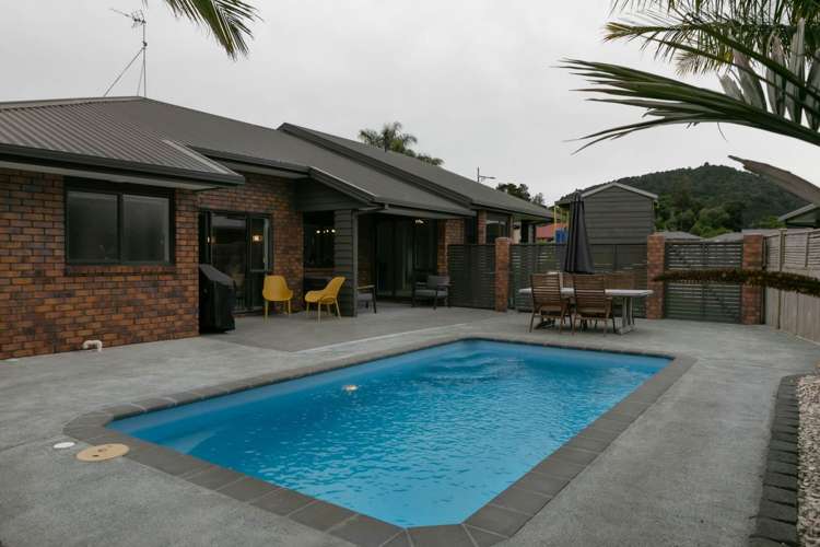 26 Conifer Grove Kamo_8