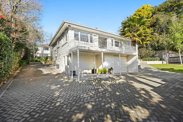 7a Kahikatea Drive Melville_2