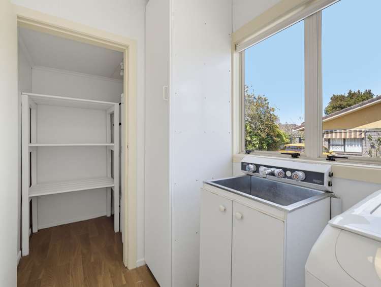 50A Holland Street Glenholme_14