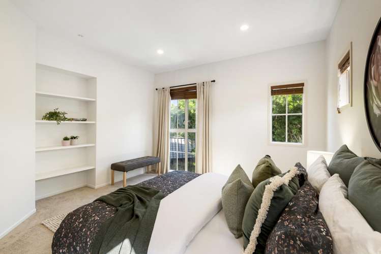 1 Scarlet Oak Drive Schnapper Rock_19