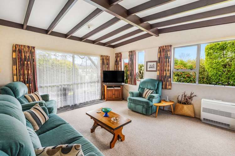 64 Leamington Street Waikaia_5