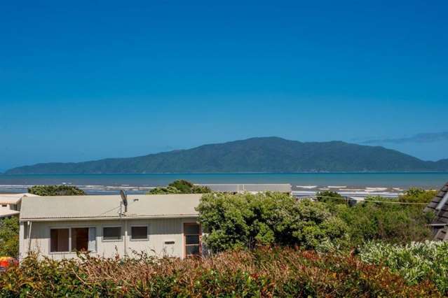 58 Field Way Waikanae Beach_1