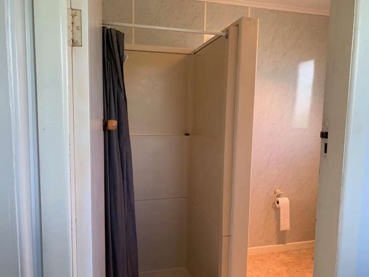 232 Suffolk Road Inglewood_15