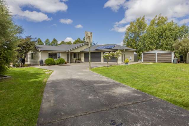 345 White Road Waipawa_1