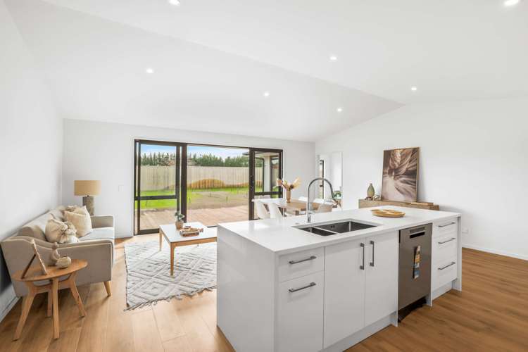 95 Northmoor Boulevard Rolleston_9