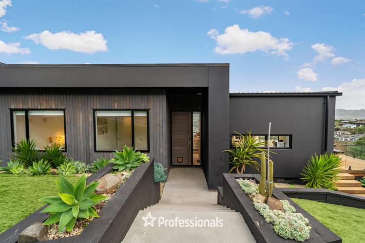 37 Percy Kinsman Crescent Riverstone Terraces_23