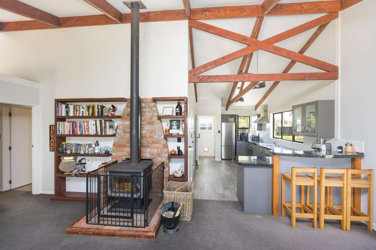 13 Puketea Street_3