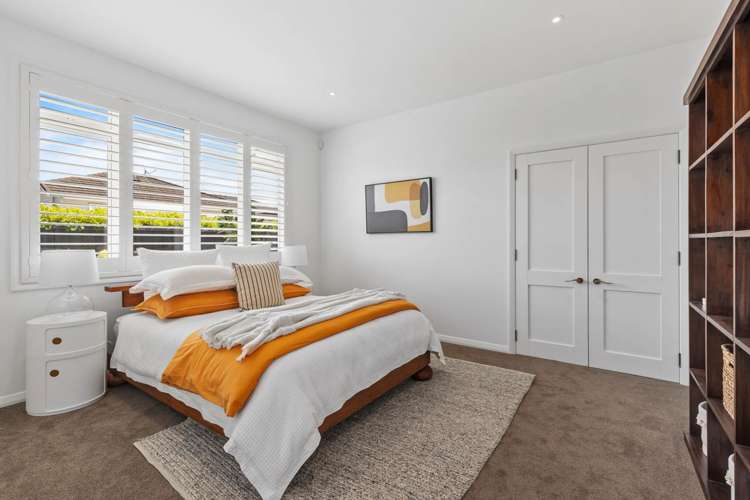 1 Courtneys West Harbour_20