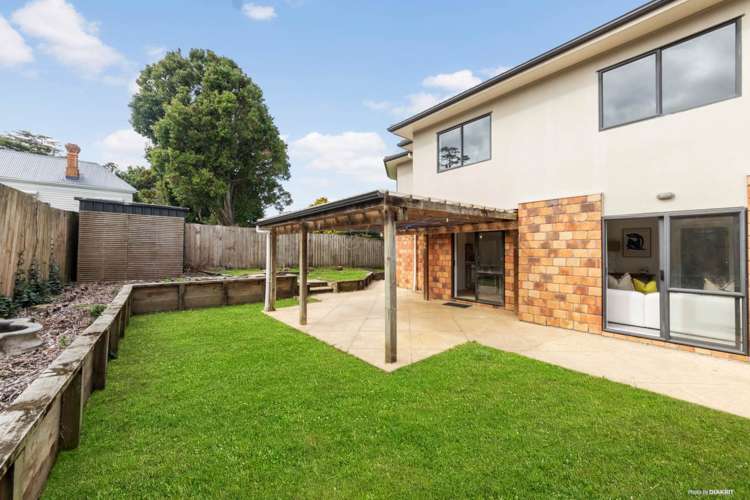 27g New Windsor Road Avondale_11