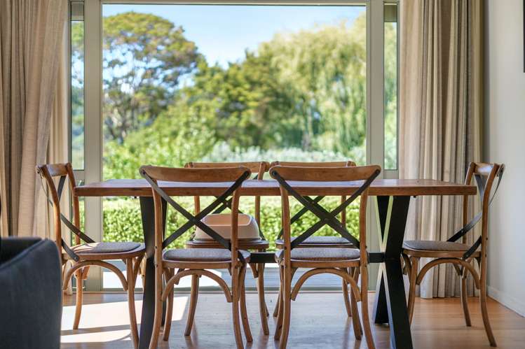 91 Weranui Road Waiwera_11